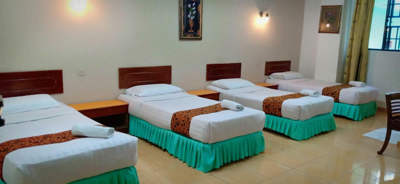 Hotel K T Mutiara Kuala Terengganu Exterior foto